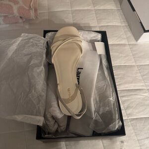 Larroude Annie flat sandal  ivory size 8.5.